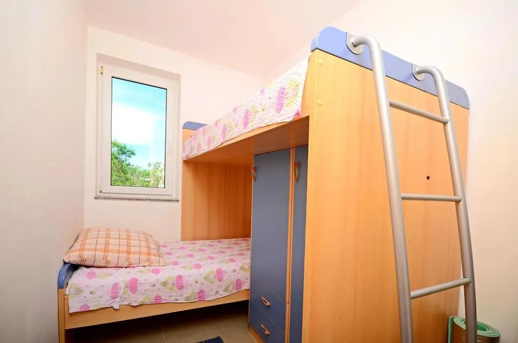 Apartment D-1 Klimno